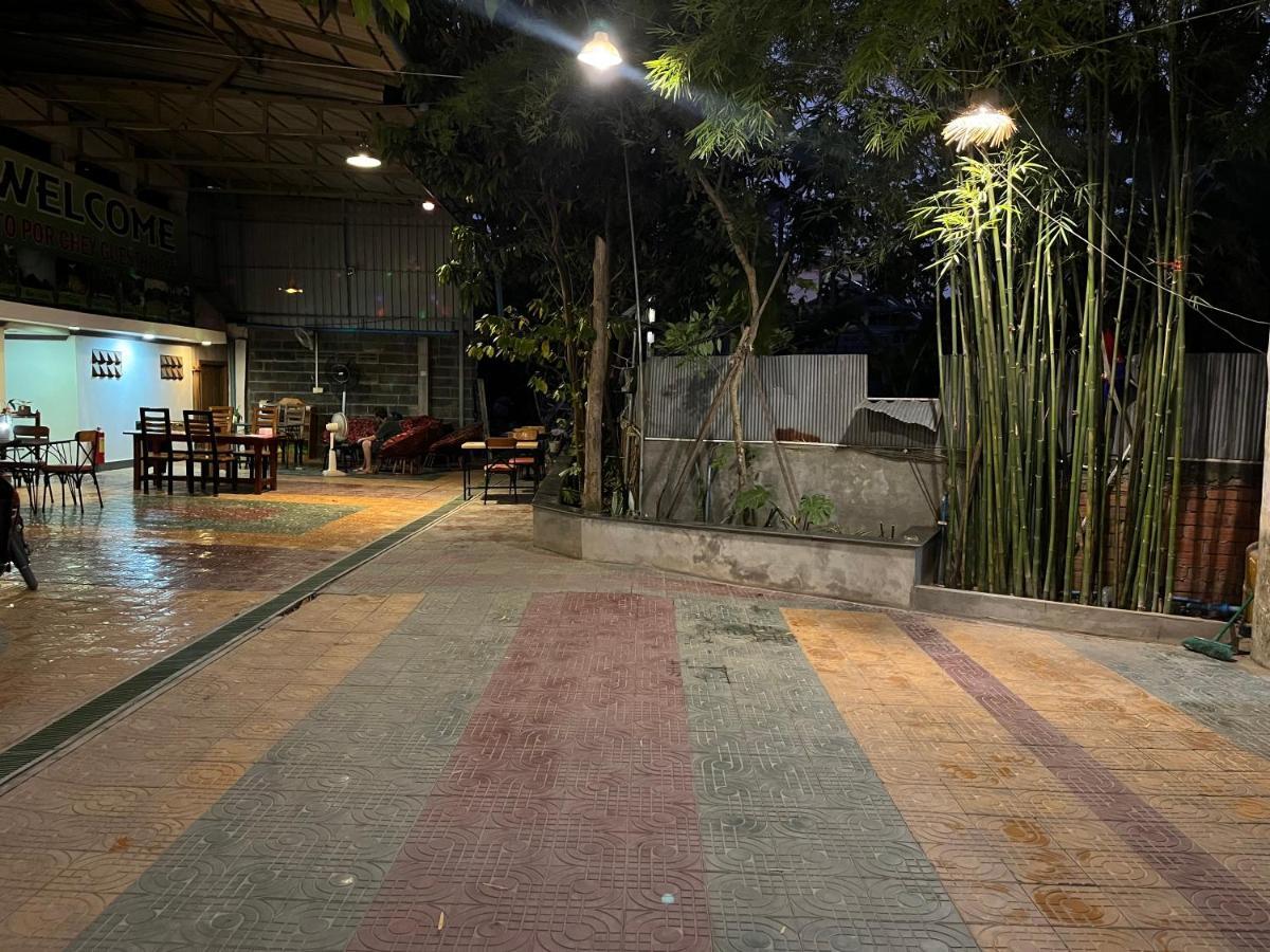 Por Chey Hotel พระตะบอง ภายนอก รูปภาพ