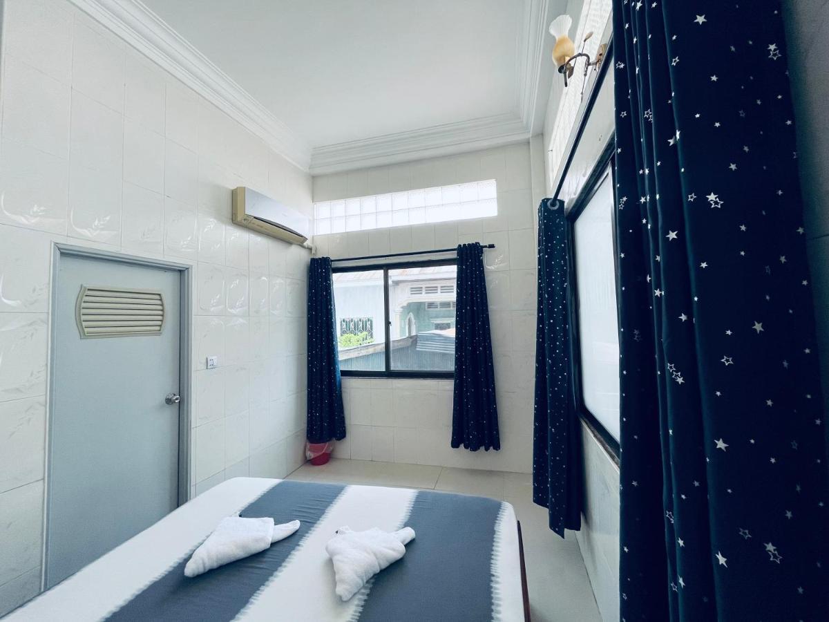 Por Chey Hotel พระตะบอง ภายนอก รูปภาพ